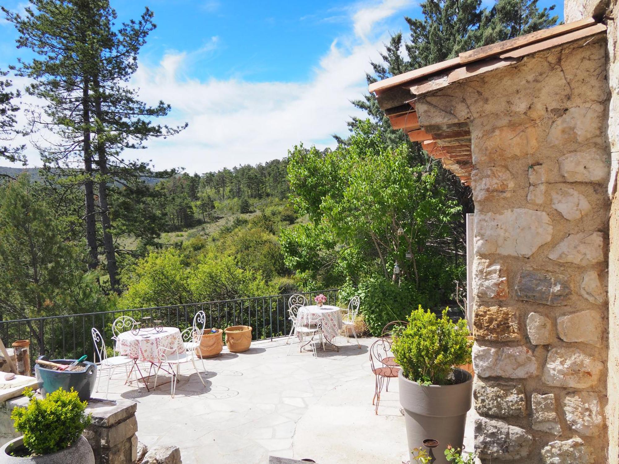 Apartamento Chambre Familiale Avec Terrasse Aux Portes Du Verdon Trigance Exterior foto