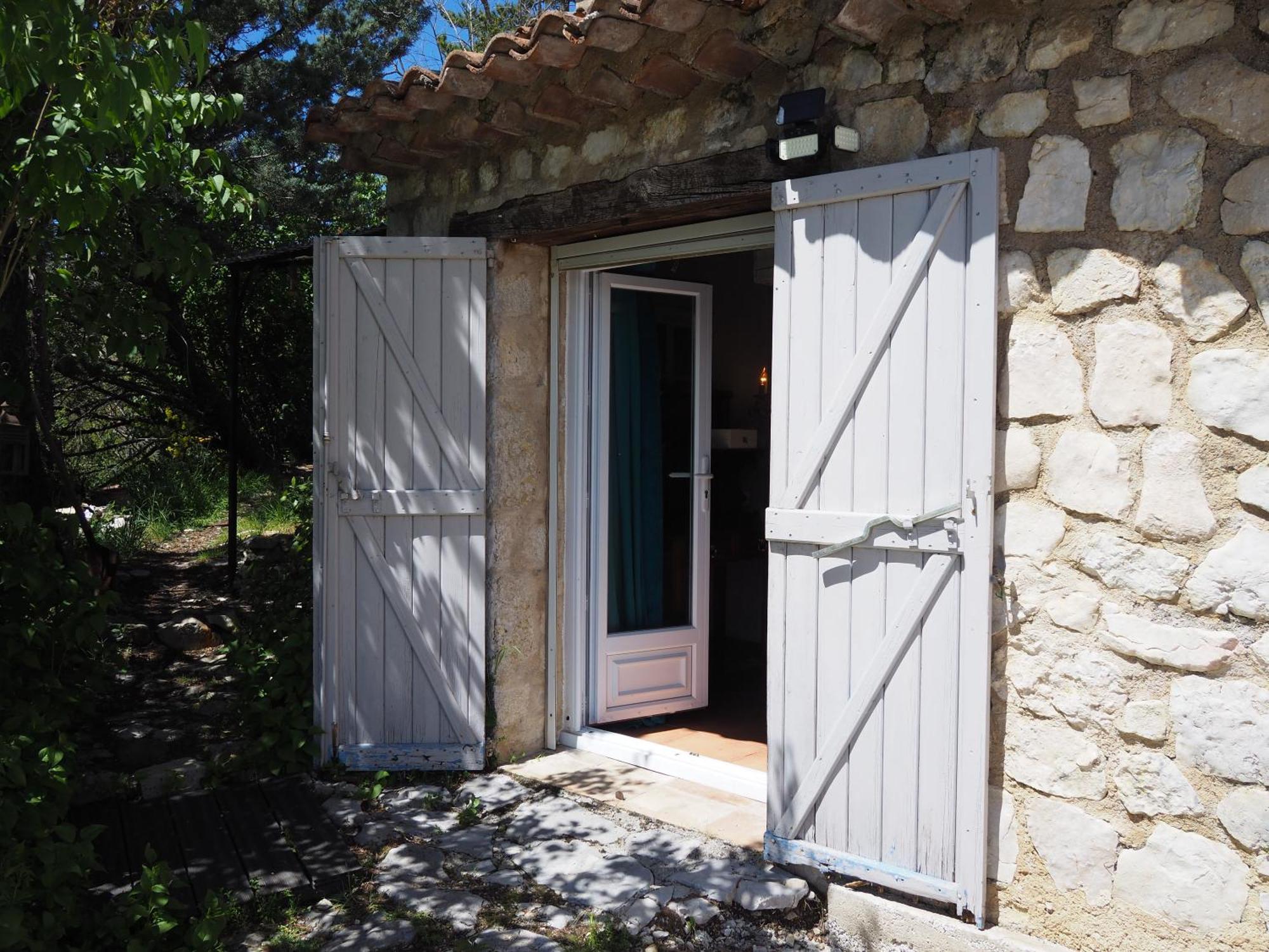 Apartamento Chambre Familiale Avec Terrasse Aux Portes Du Verdon Trigance Exterior foto